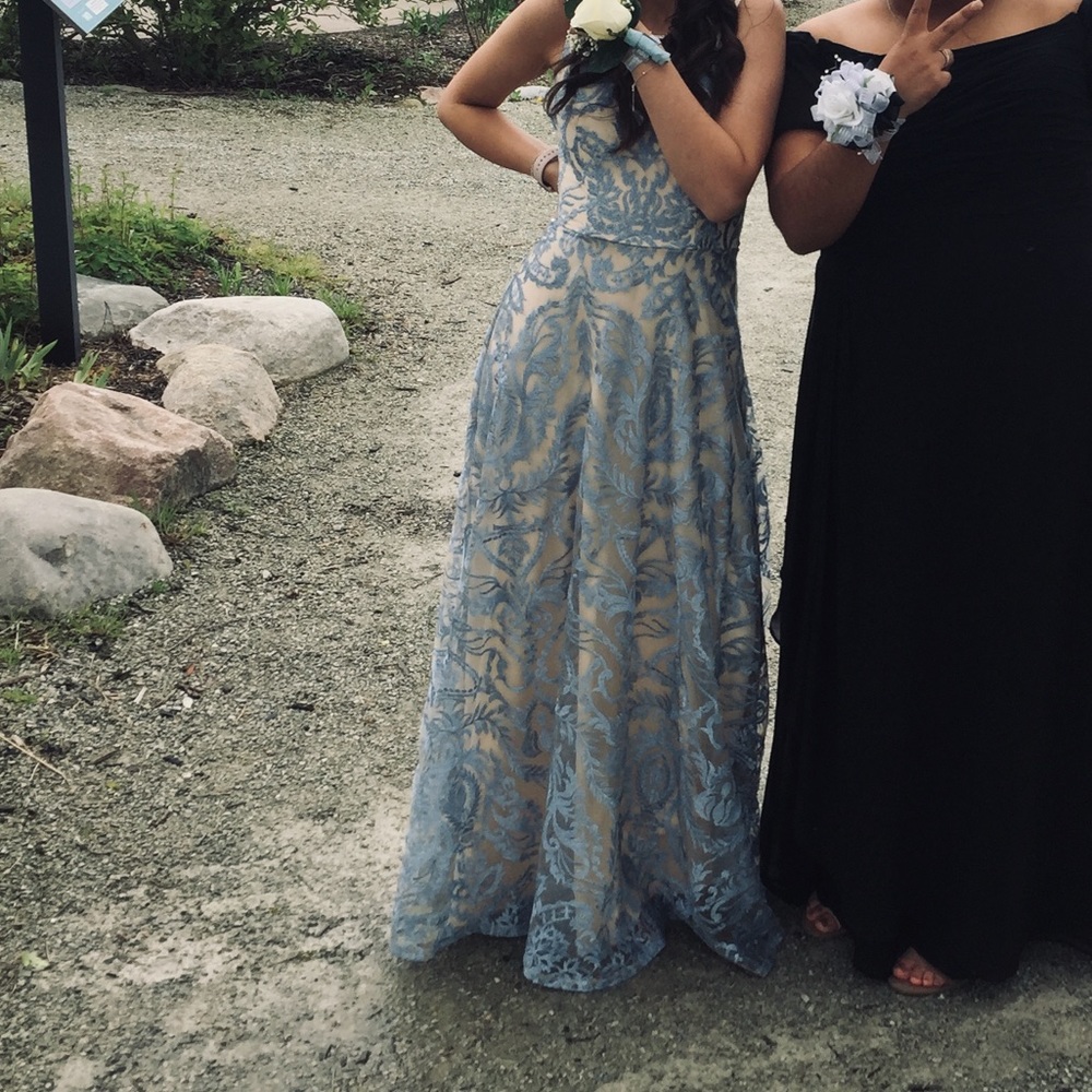 Windsor Prom Dress